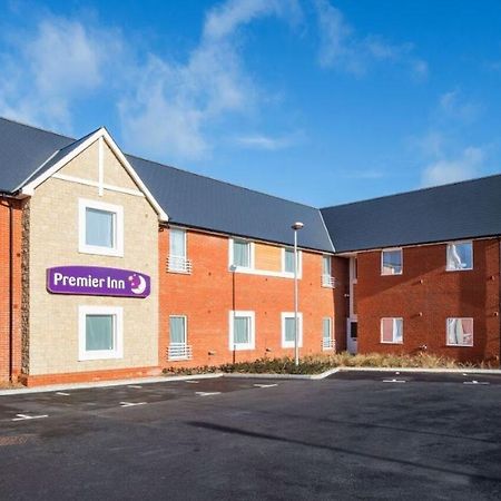 Premier Inn Isle Of Wight Sandown Exterior photo